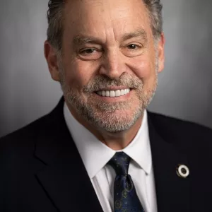 david-spiller-headshot-2023-004