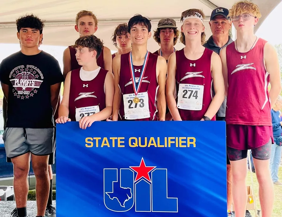Zephyr Bulldogs qualify for UIL cross country state meet Brownwood News