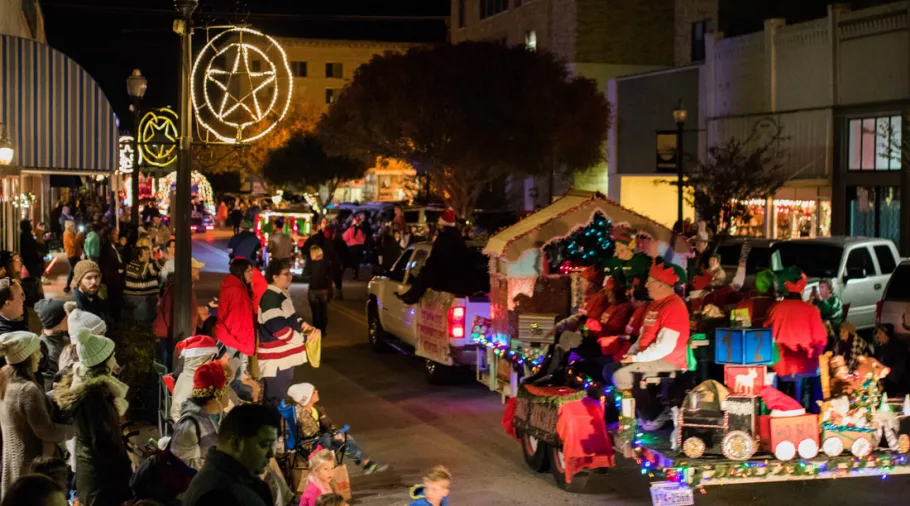 Christmas Under the Stars Parade Brownwood News