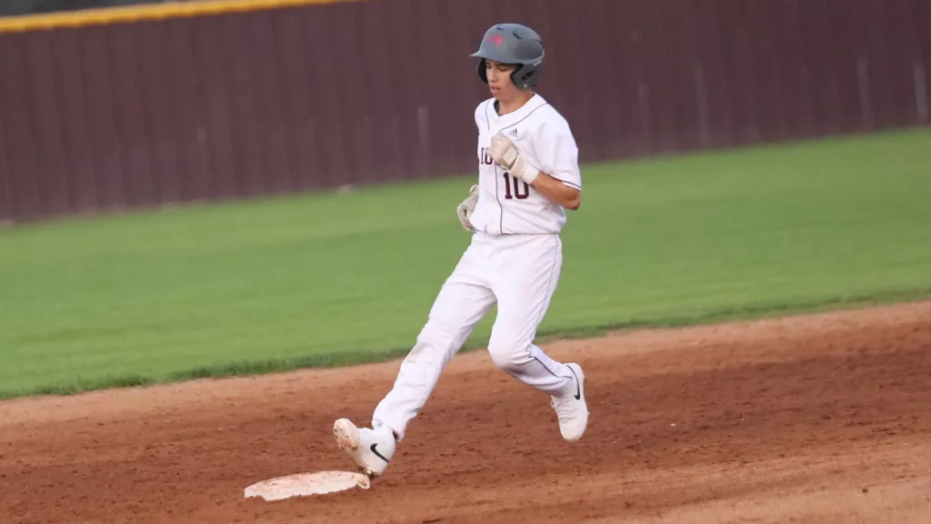 Lions remain unbeaten in district, push win streak to nine, 5-2 over Glen Rose - Vimarsana News
