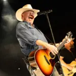 pat-green_dumpsterdive_photos_lauren-grover-1