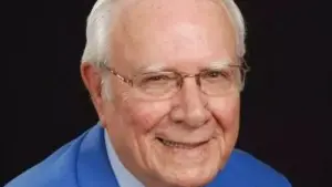 3601161635977393738-2