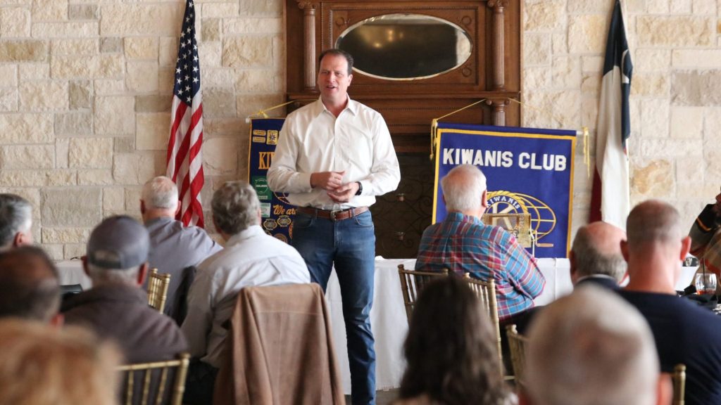 Rep. Pfluger shares thoughts on recent actions in Minnesota at Kiwanis Club of Brownwood meeting