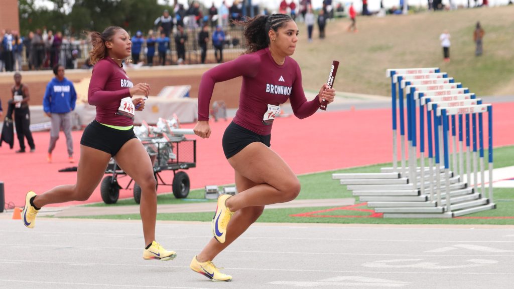 Lady Lions still have 16 chances to qualify for state, trail by 16 points heading into final day of regional meet
