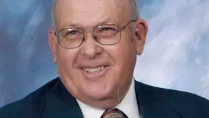 1777995739-5262551_russell_obit_pic