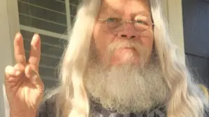 1778612621-676492_obit_pic