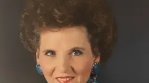 1778616598-3487024_elizabeth_roberts_obit_pic_edited