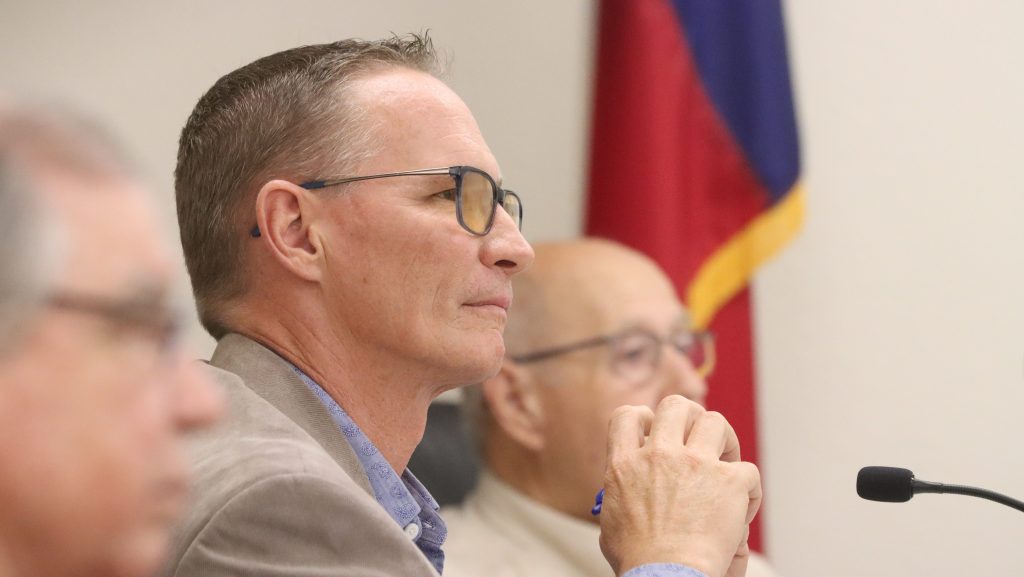Early council OKs agreements for Town Center playground, turf