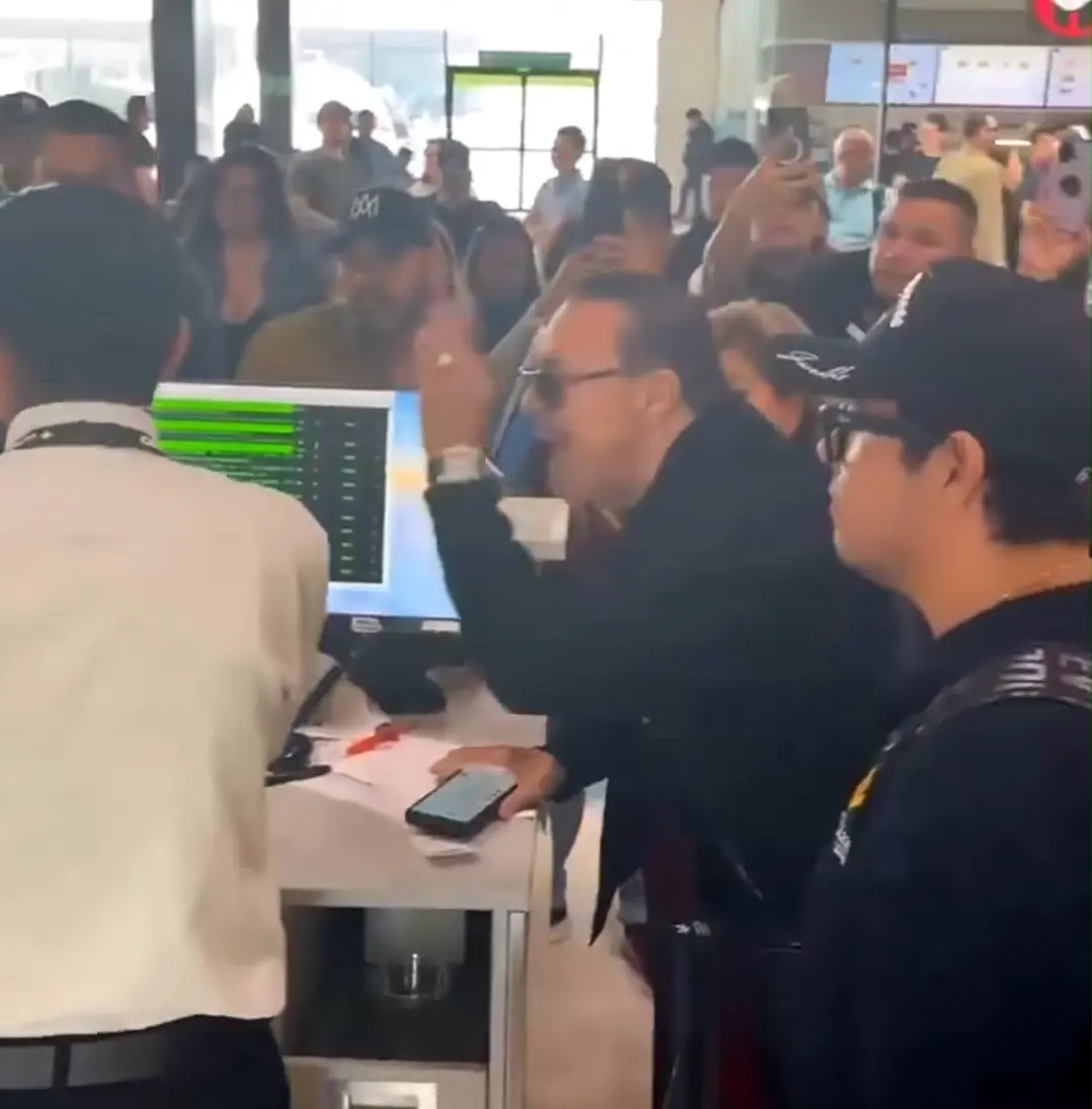 screenshot_20251112-082020