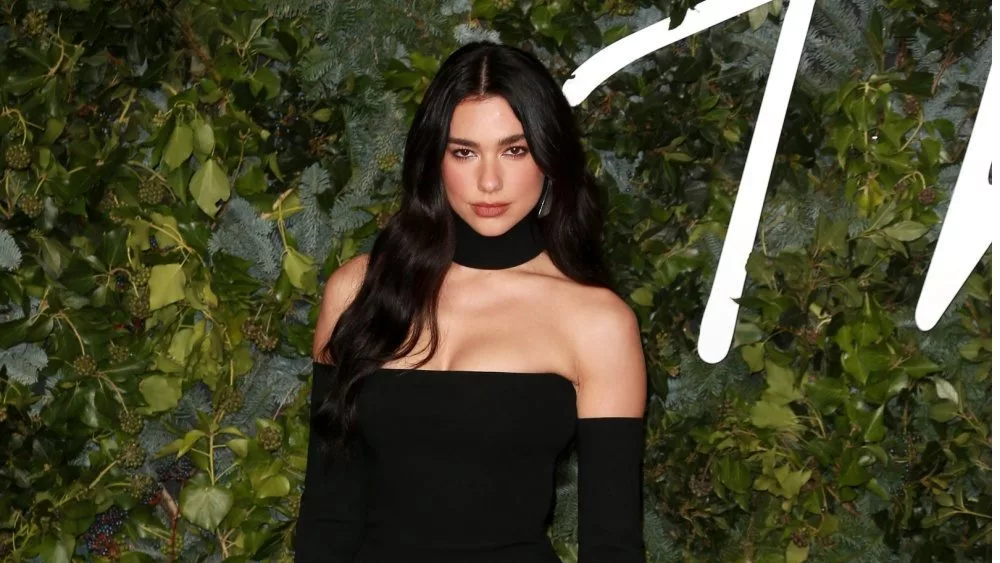 Dua Lipa arrives at The Fashion Awards 2021 at Royal Albert Hall in London^ England. London^ United Kingdom - November 29^ 2021