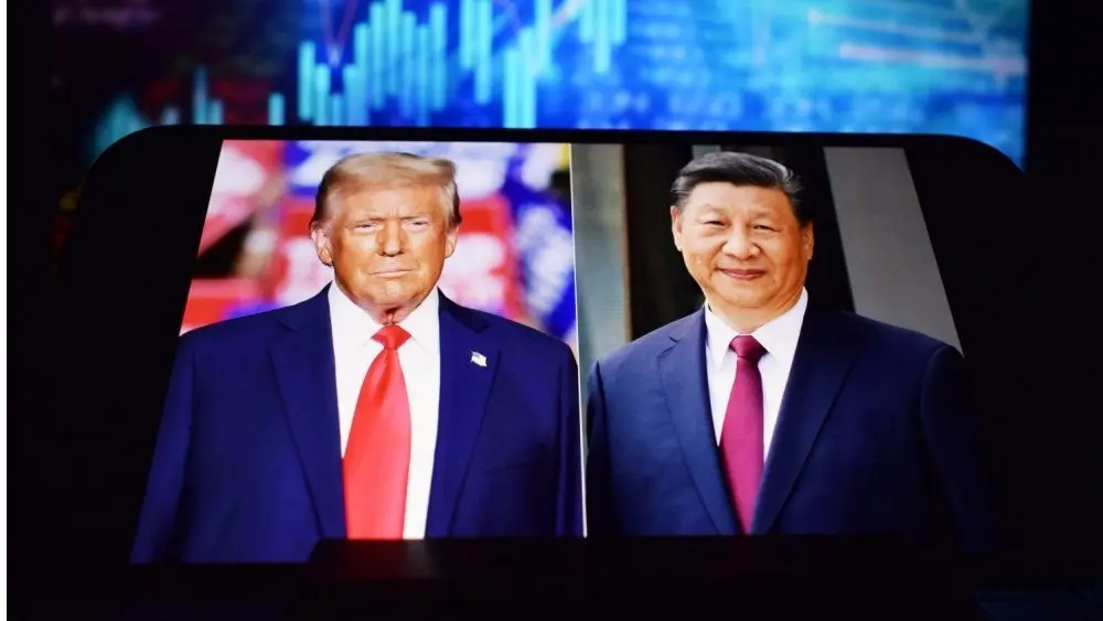 shutterstock_2612781803-2970842 U.S. President Donald Trump and Chinese President Xi Jinping appear on a smartphone screen