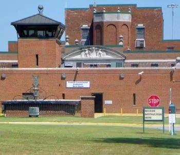 photo-of-fci-terre-haute-federal-bureau-of-prisons-jpg-5