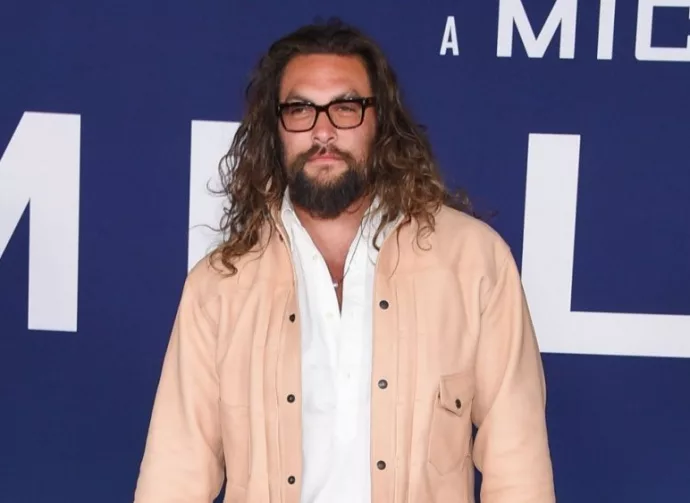 Jason Momoa arrives for the ‘Ambulance’ Premier on April 04^ 2022 in Los Angeles^ CA
