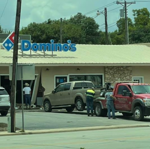 dominos-4