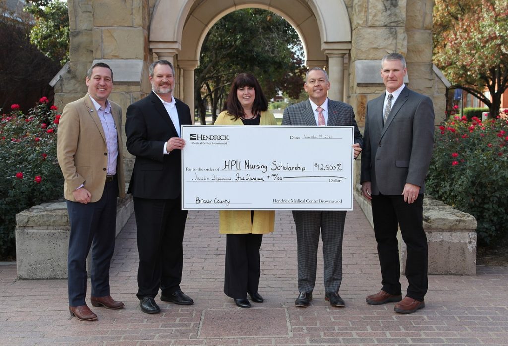 HPU nursing scholarship benefits from key gift by Hendrick Medical Center Brownwood - Vimarsana News