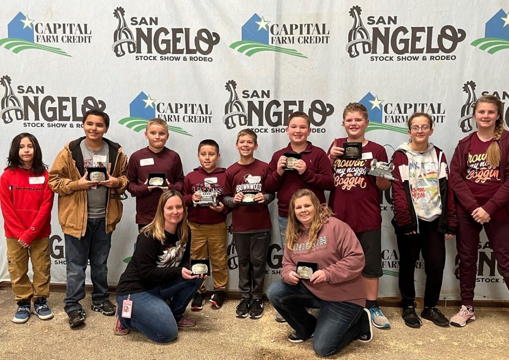 Coggin Intermediate Robotics Team Celebrates First-Place Win at Competition - Vimarsana News