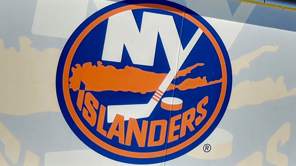 NY Islanders fire head coach Barry Trotz after failing to make playoffs |