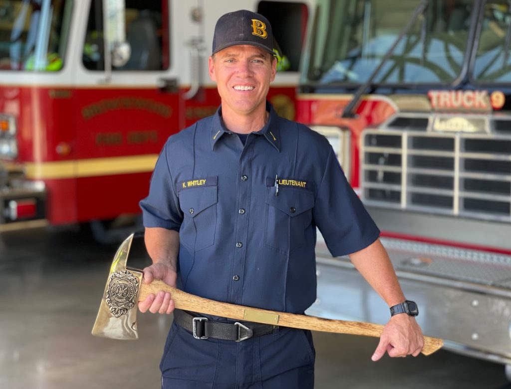 Lieutenant Kyle Whitley retires from Brownwood Fire Department - Vimarsana News