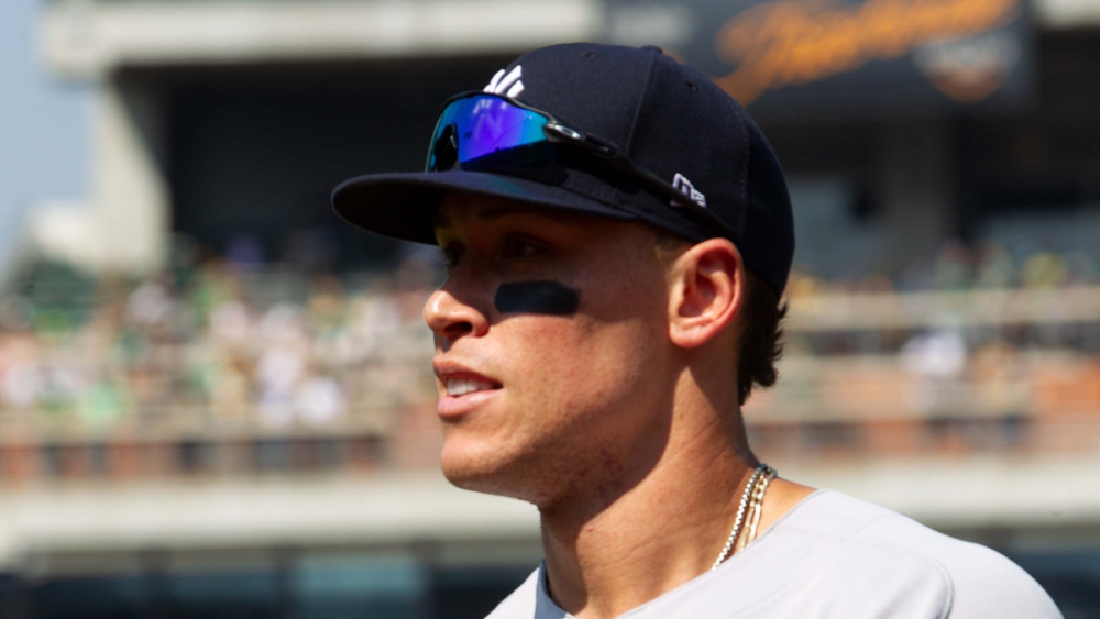 Aaron Judge and the Yankees Agree on Nine-Year, $360 Million Contract - The New  York Times