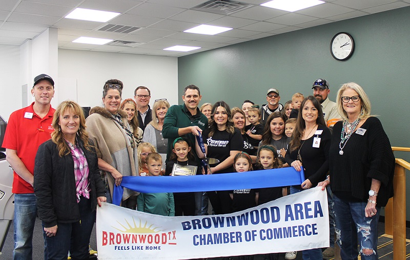 brownwood-physical-therapy-ribbon-cutting