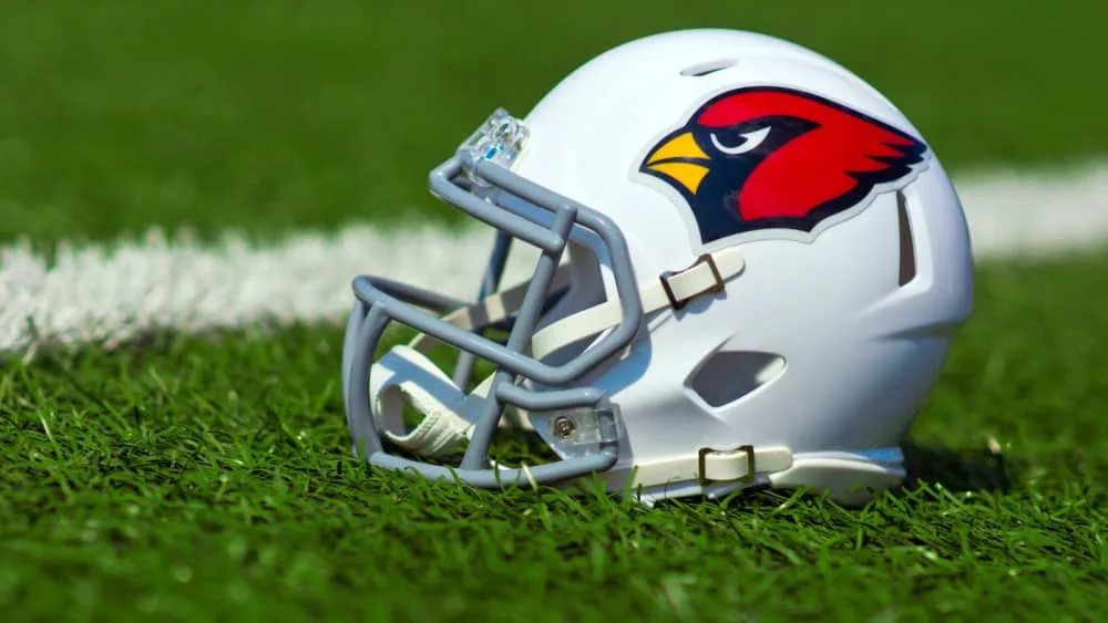 Cardinals trade Isaiah Simmons, the No. 8 overall pick in the 2020