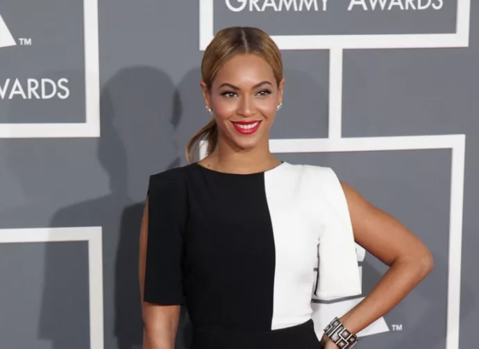 Beyonce arrives to the 2013 Grammy Awards on February 10^ 2013 in Hollywood^ CA