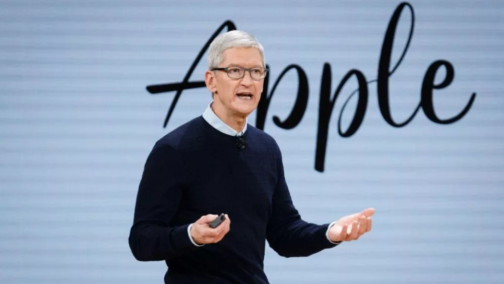 Tim Cook^ Chief Executive Officer of Apple Inc.^ speaks during the launch event for the iPad 6 at Lane Technical College Prep High School in Chicago^ Illinois^ U.S.^ March 27^ 2018.