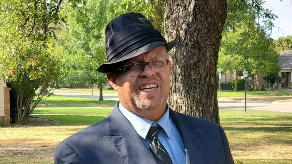 michael-kelly-obit-photo_edited