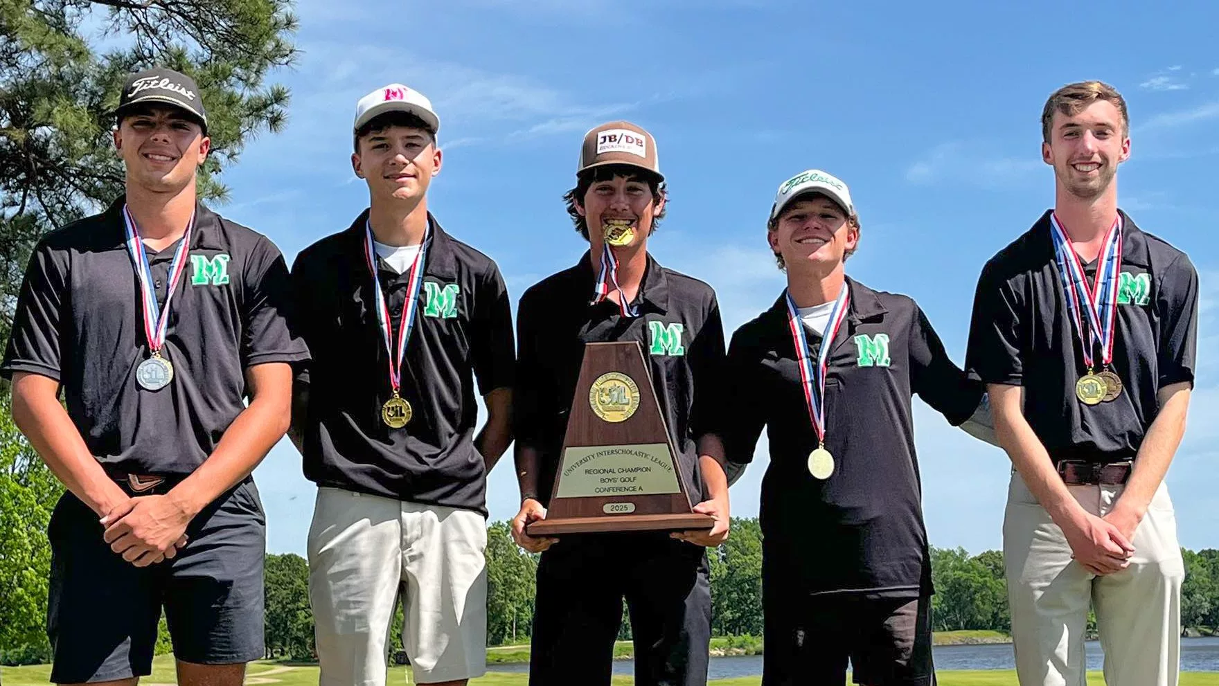 492151705_1132435795354959_6278100485428308361_n_edited