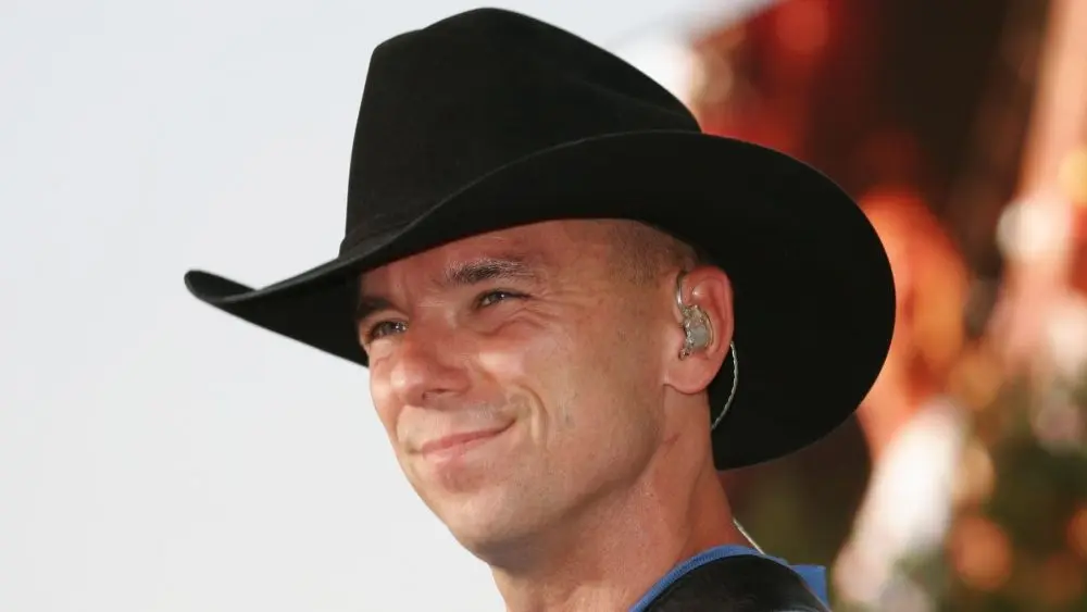 Kenny Chesney/closeup
