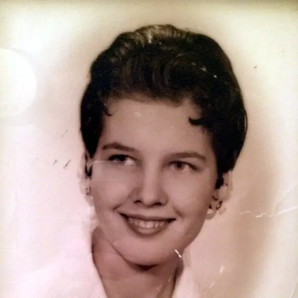 mona-mills-obit-pic-lightened-up