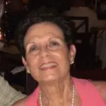 linda-sloan-business-notice-photo