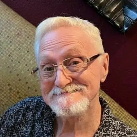 1777047447-267287_carl_obit_pic