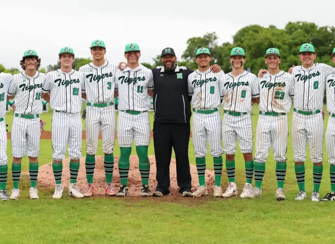 may-baseball-seniors-26