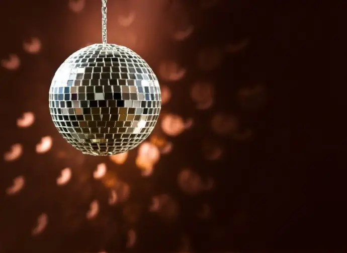 Mirrorball over the dance floor
