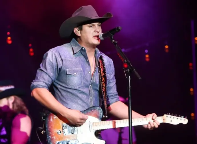 Jon Pardi performs onstage during the "All Time High" tour at the Paramount on January 16^ 2016 in Huntington^ New York.
