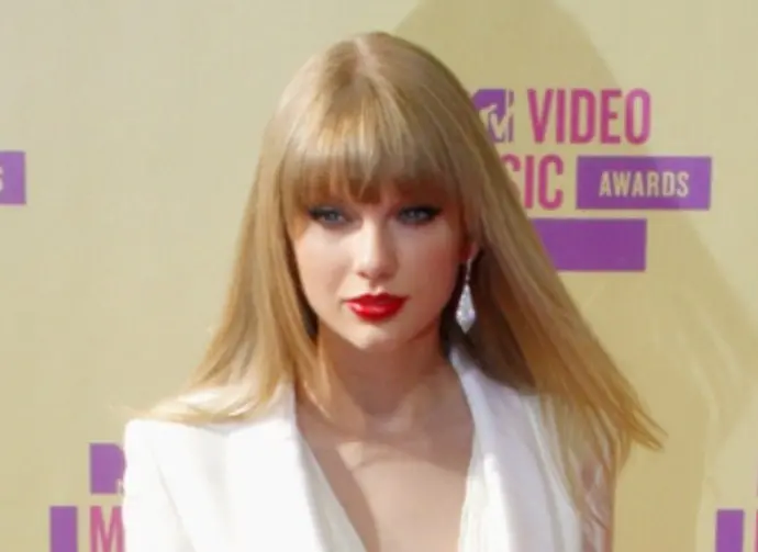 Taylor Swift at the 2012 MTV Video Music Awards held at the Staples Center in Los Angeles^ USA on September 6^ 2012.