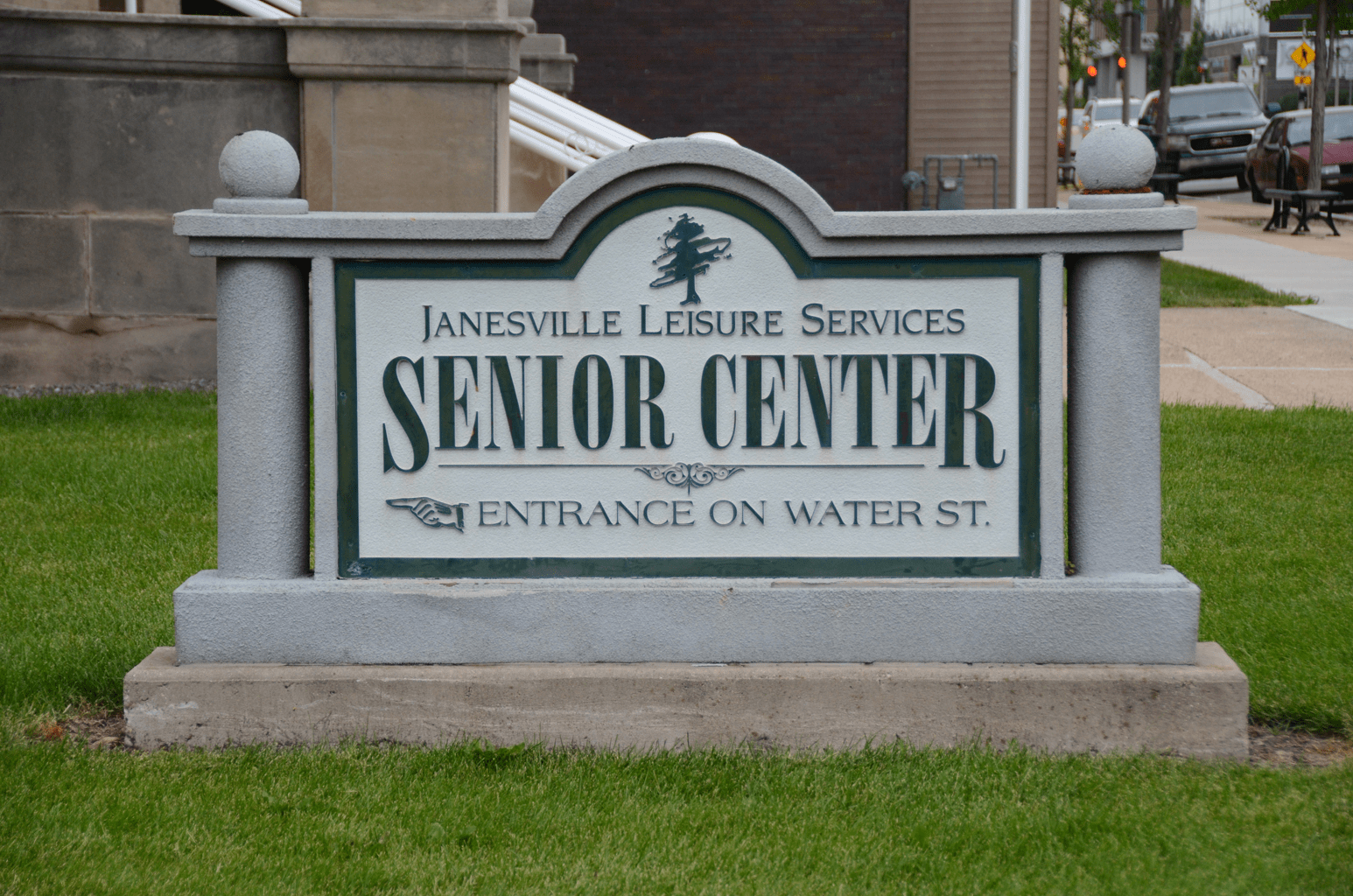 senior-center-janesville