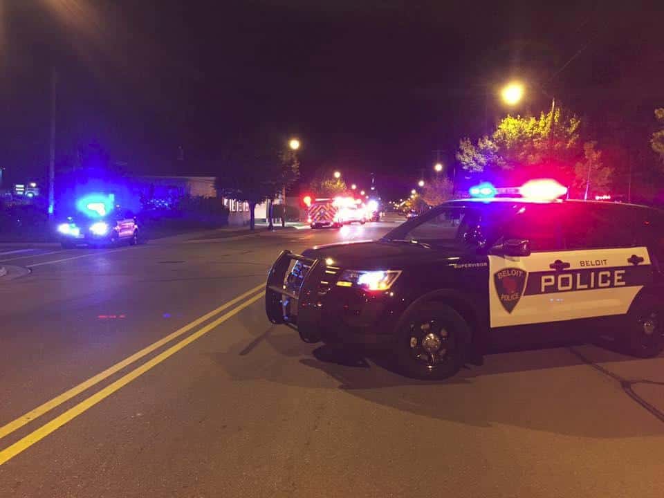 beloit-police-car-night-4