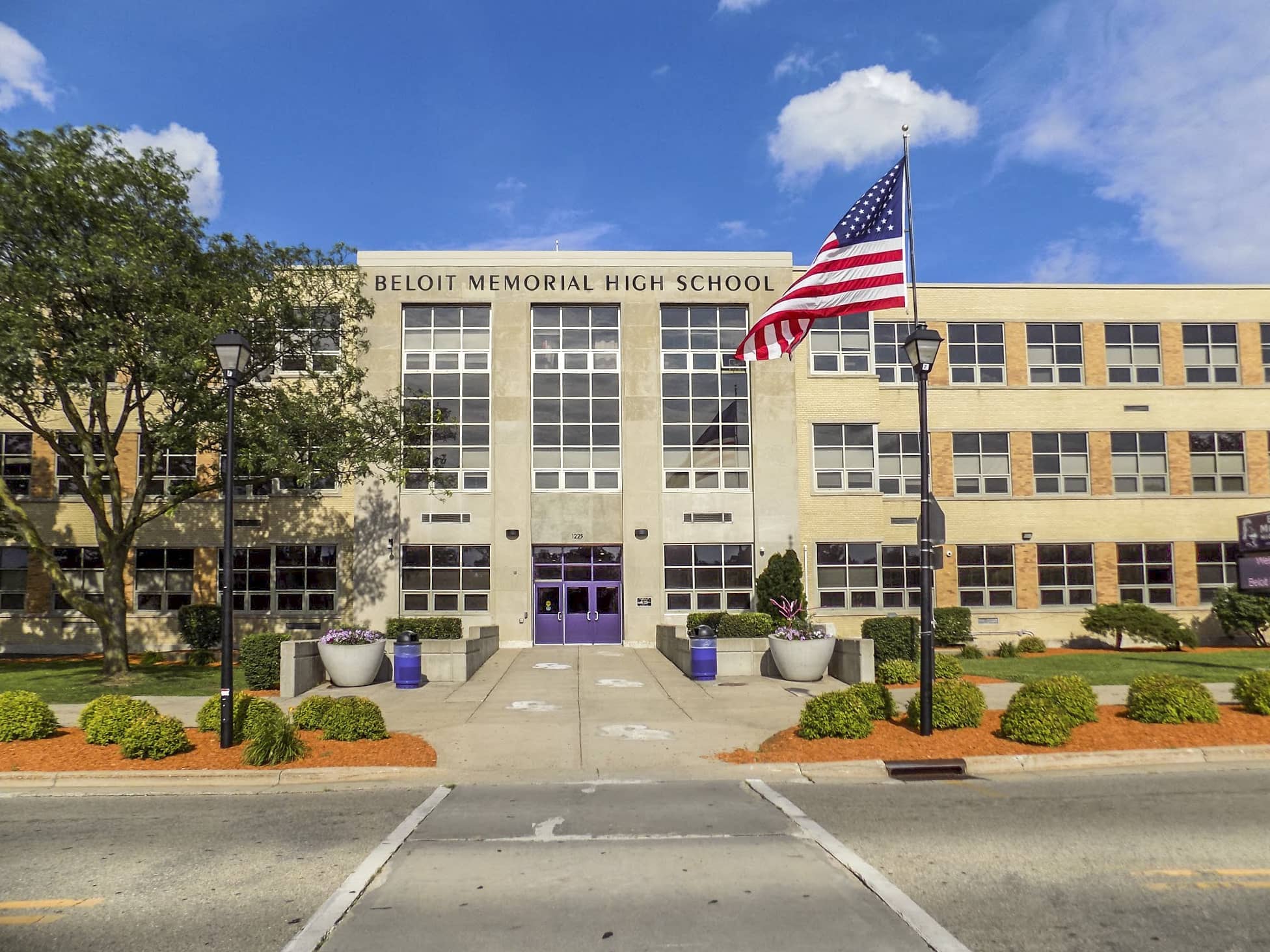 beloit-memorial-high-school-2