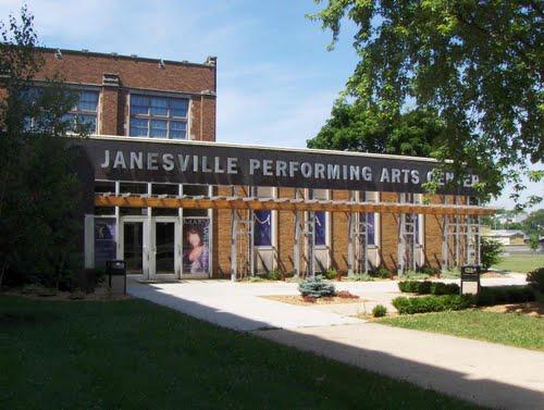 janesville-performing-arts-center-4
