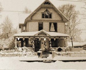 friends-of-noah-victorian-holiday