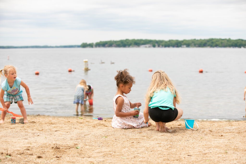 delavan-township-commuity-park-beach