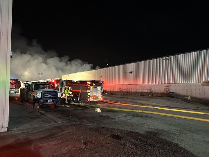 johns-disposal-fire-ww-010923