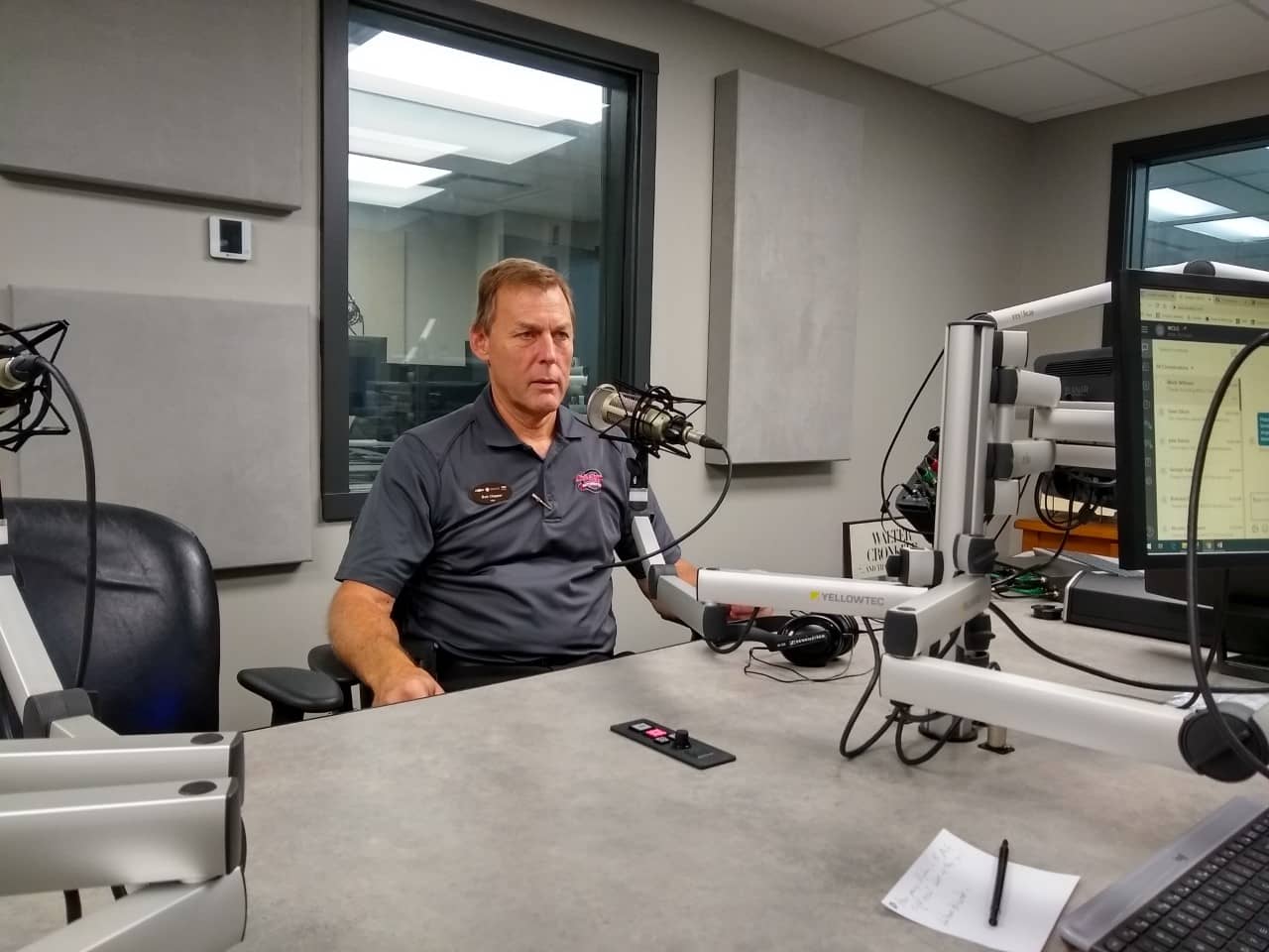 bob-clapper-joins-tim-bremel-on-wclo-radio-am-1230-to-discuss-the-state-of-the-auto-industry192868