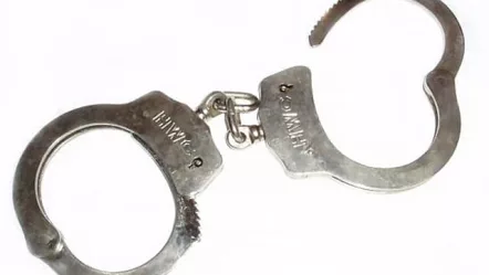 handcuffs797815