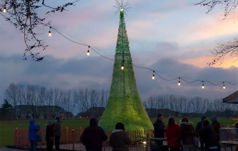 worlds-tallest-glass-tree572126