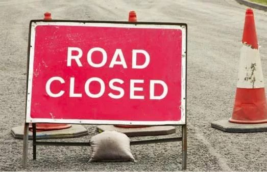 road-closed998226