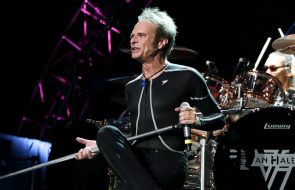 David Lee Roth Considering New Las Vegas Residency David Lee Roth Considering New Las Vegas Residency
