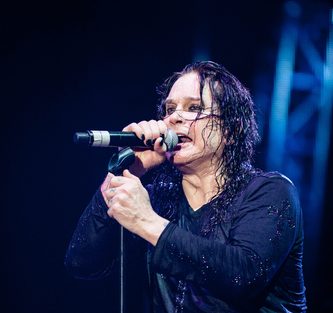 Ozzy cancels two upcoming dates because of illness Ozzy cancels two upcoming dates because of illness